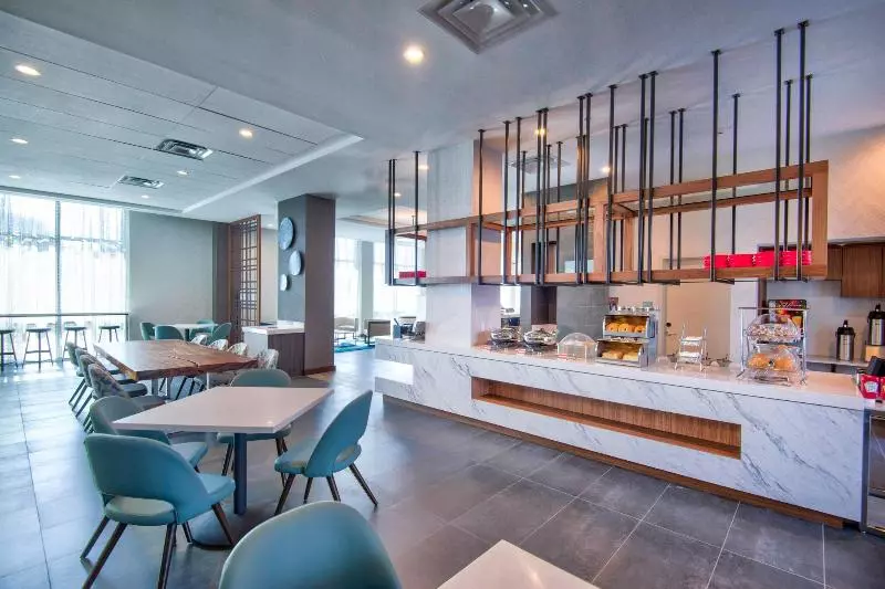 Hotelli Towneplace Suites By Marriott Miami Airport