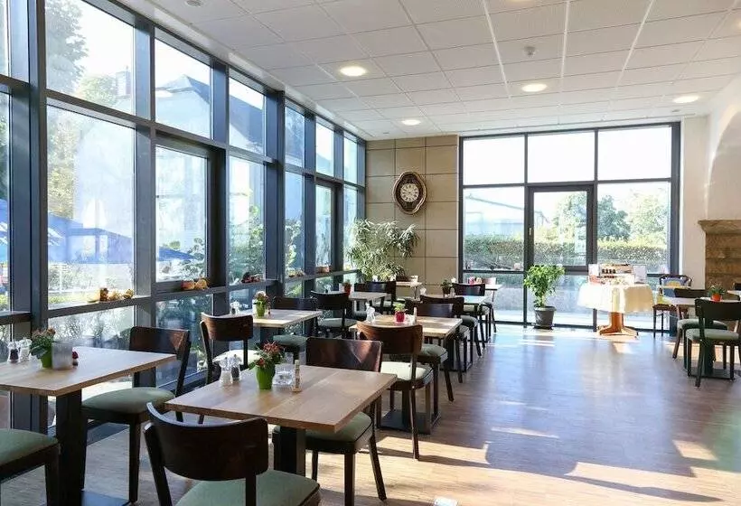 هتل Trail Inn Natur & Sport