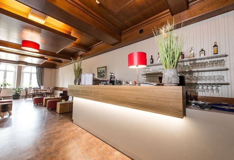 هتل Trail Inn Natur & Sport