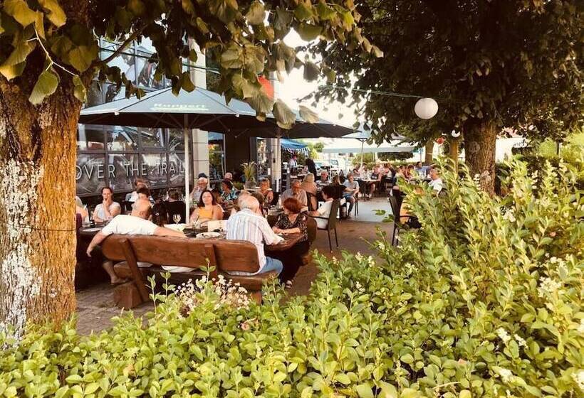 هتل Trail Inn Natur & Sport