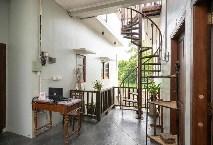 בית מלון כפרי Zen Rooms Panen House