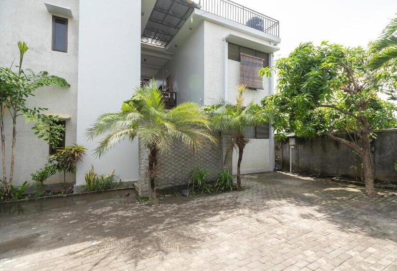 בית מלון כפרי Zen Rooms Panen House