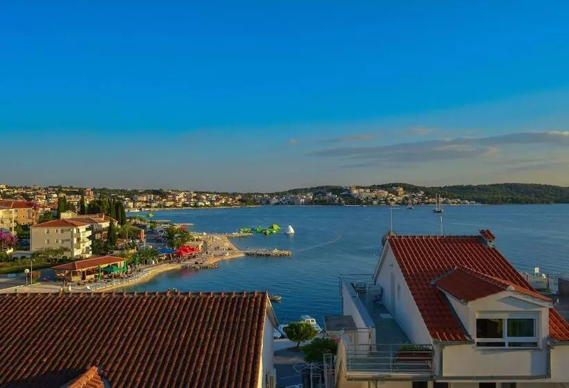 Luxury Apartments Villa Tea