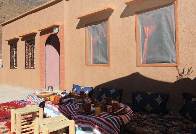 بنسيون Imlil Authentic Toubkal Lodge