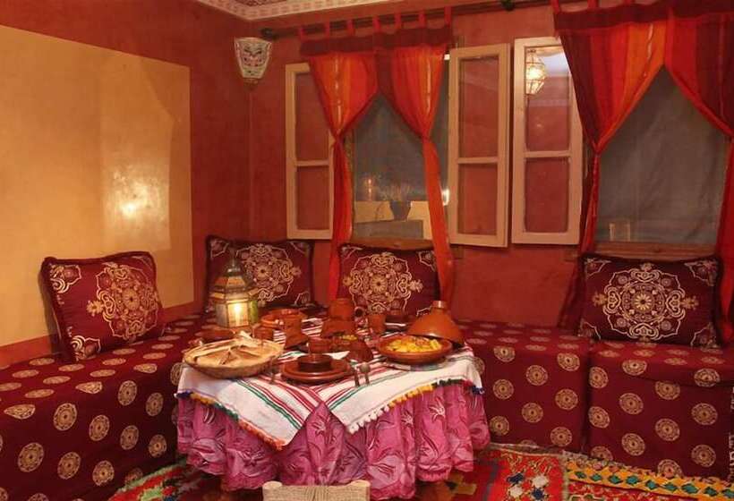بنسيون Imlil Authentic Toubkal Lodge