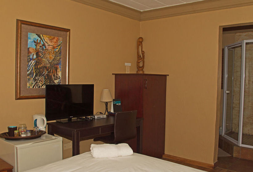 بنسيون Ngena Guest House