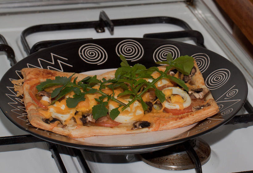 بنسيون Ngena Guest House