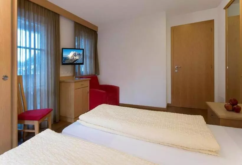 اقامتگاه Appartamenti Villa Olympia