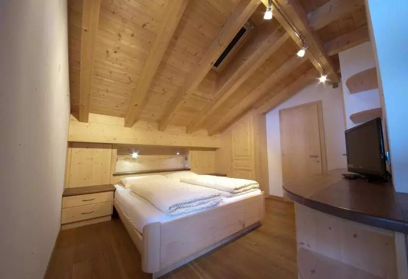 اقامتگاه Appartamenti Villa Olympia