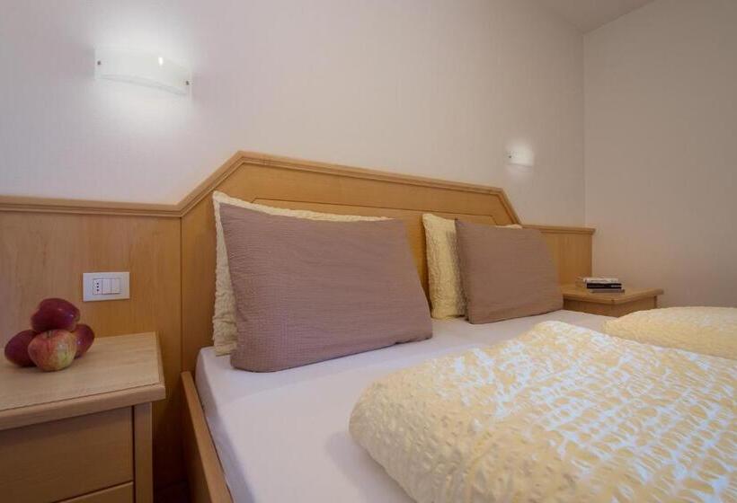 اقامتگاه Appartamenti Villa Olympia