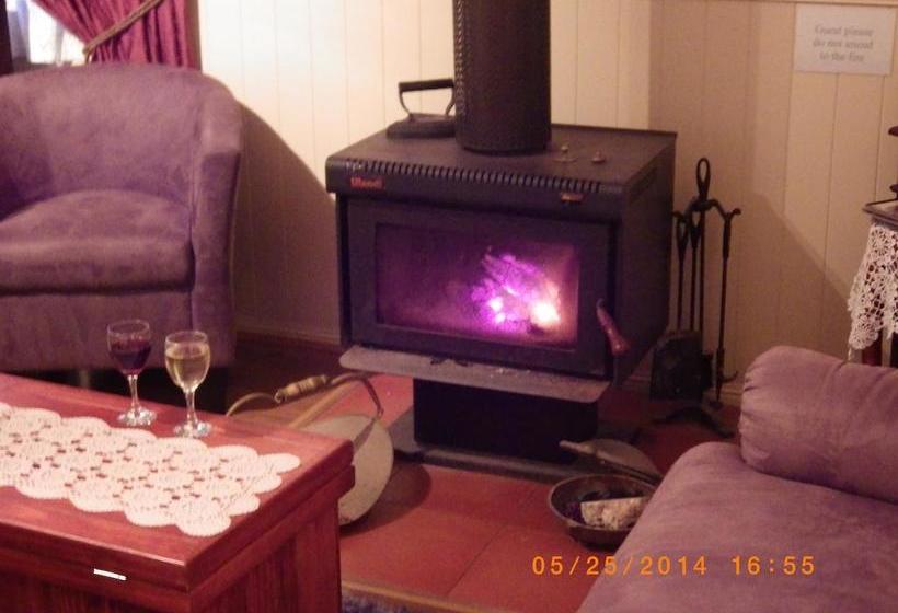 ベッドアンドブレックファースト Amber Lodge Tamborine