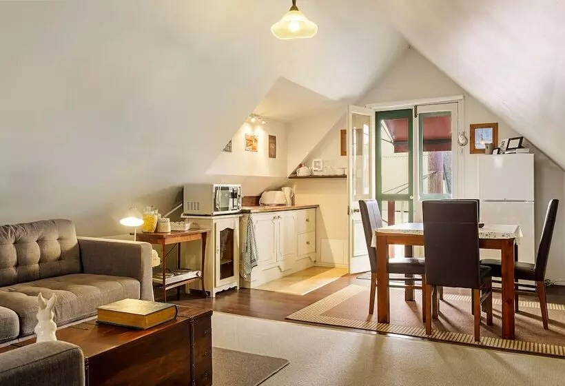 Aamiaismajoitus (B&B) Crabtree House