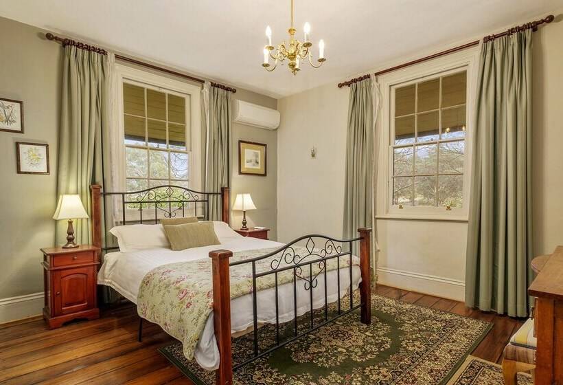 민박 Crabtree House