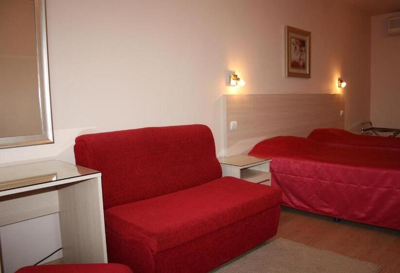 בית מלון כפרי Acropolis