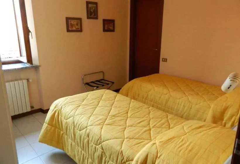 Hotelli Albergo Michieletto