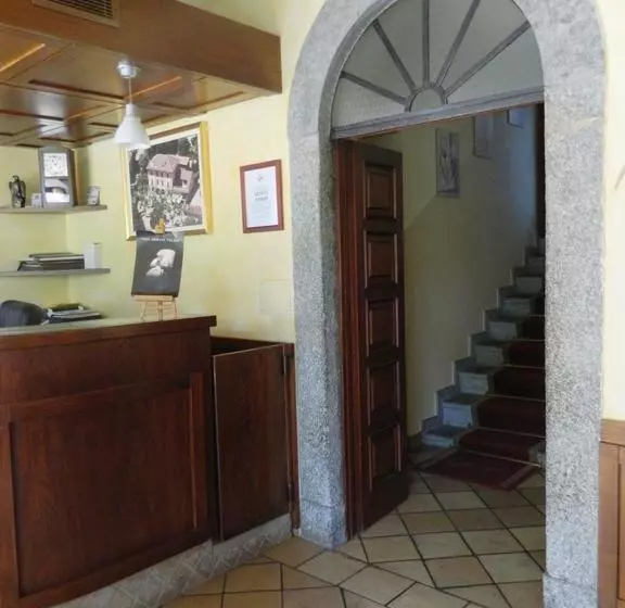 Hotelli Albergo Michieletto