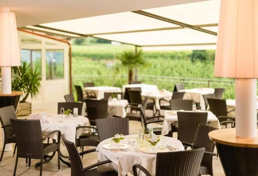 Hotelli Girlanerhof