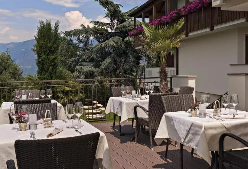 Hotelli Girlanerhof