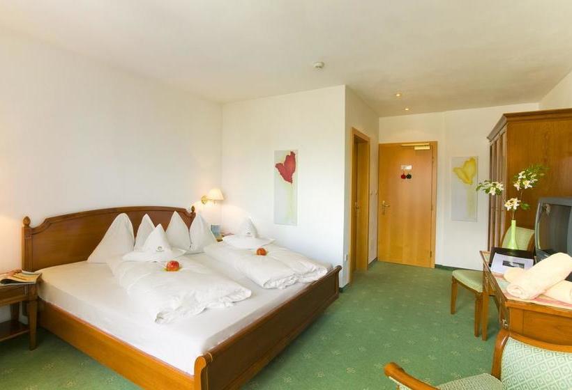 בית מלון כפרי Ortler