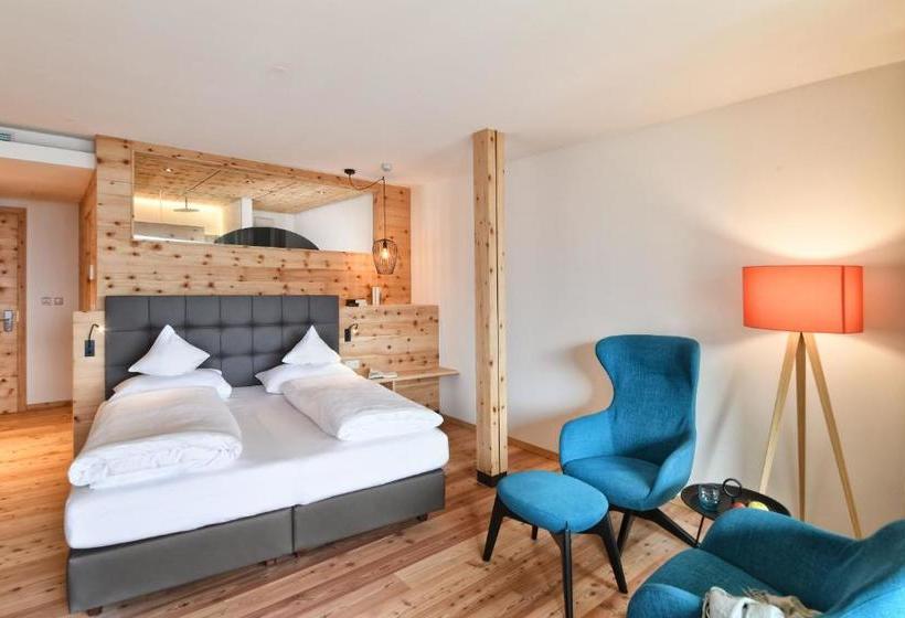 בית מלון כפרי Ortler