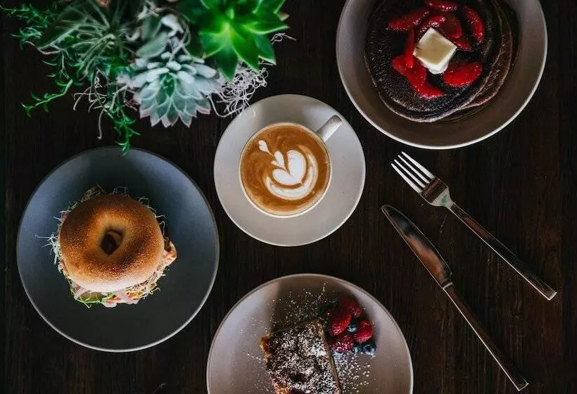 هتل Petit Hôtel Café Krieghoff