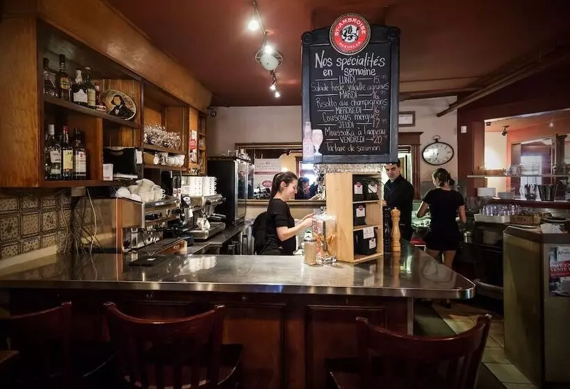 هتل Petit Hôtel Café Krieghoff