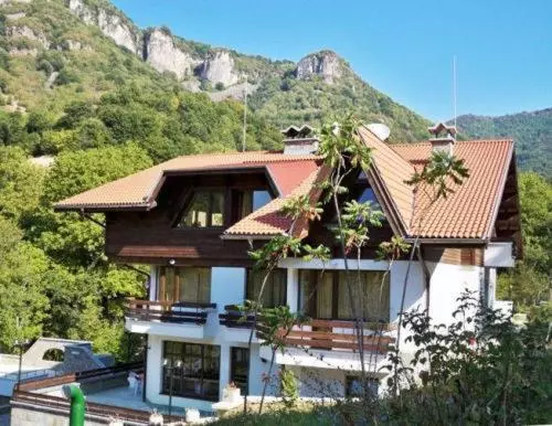 ホテル Villa Cherven