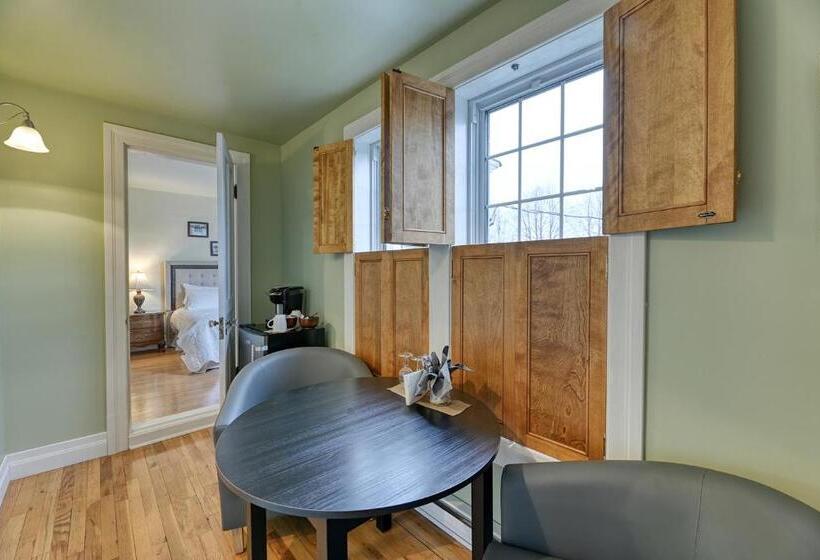 La Maison Collins B&b