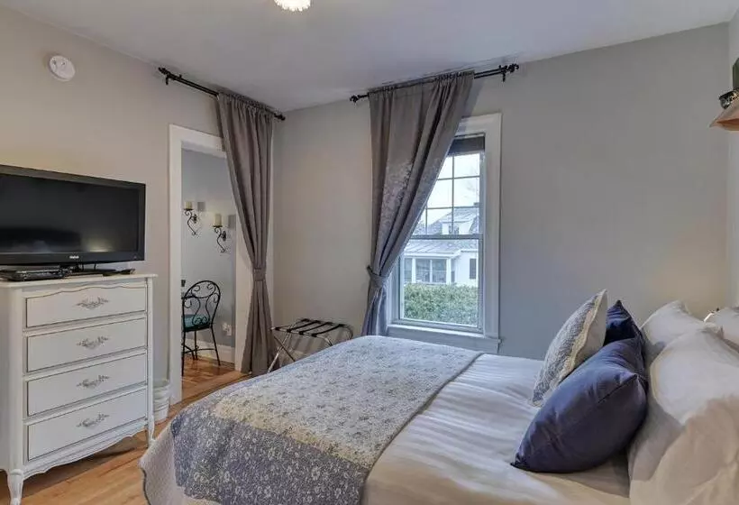 La Maison Collins B&b