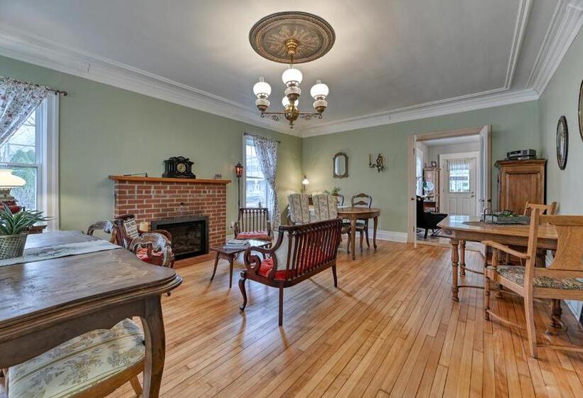 La Maison Collins B&b