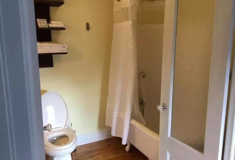 La Maison Collins B&b