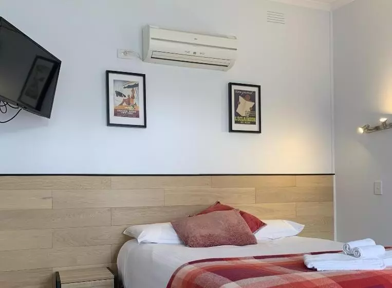 Meeniyan Motel