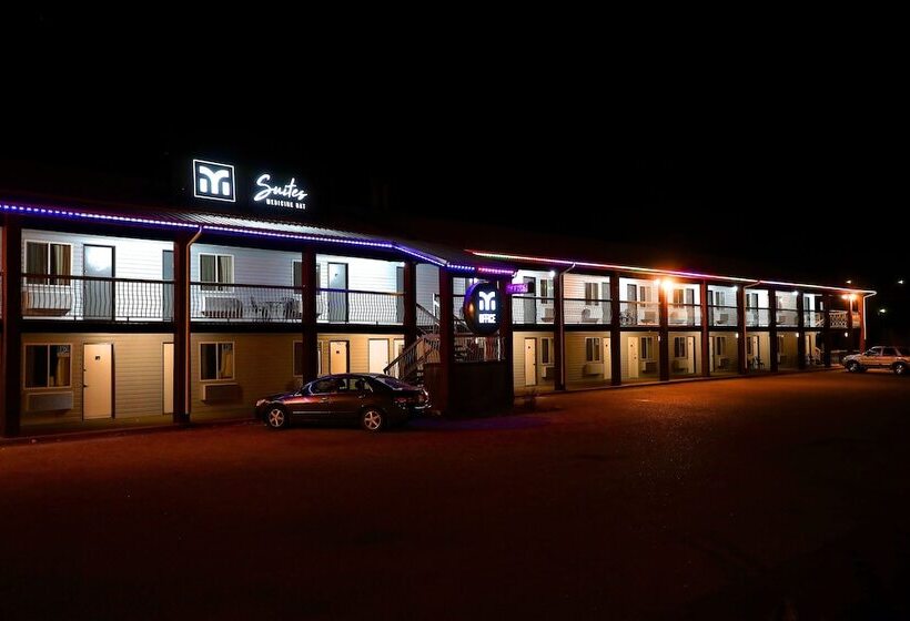 모텔 Medicine Hat Inn & Suites