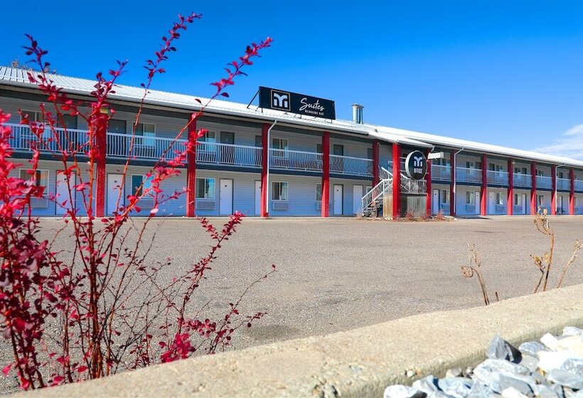 모텔 Medicine Hat Inn & Suites