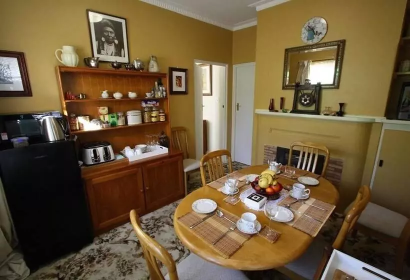 The Evergreen B&b