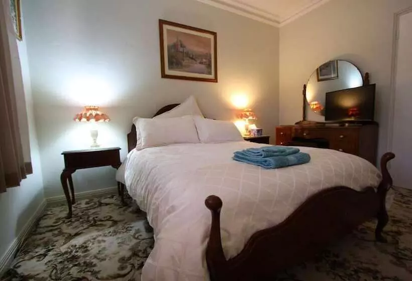 The Evergreen B&b