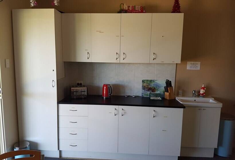 The Heights Bed & Breakfast