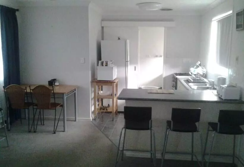 The Heights Bed & Breakfast