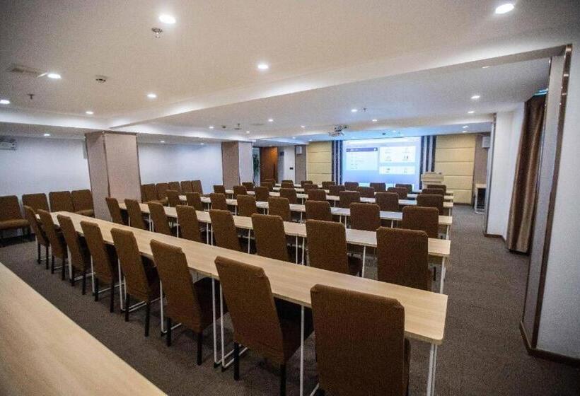 Hanting Hotel Qingyuan Lianjiang Road