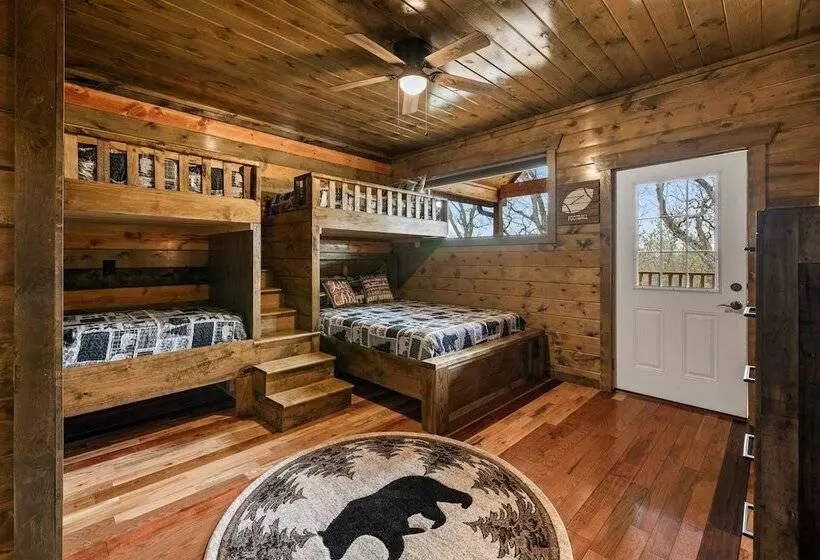 Cabin W/ Hot Tub & Game Room In The Smokys!