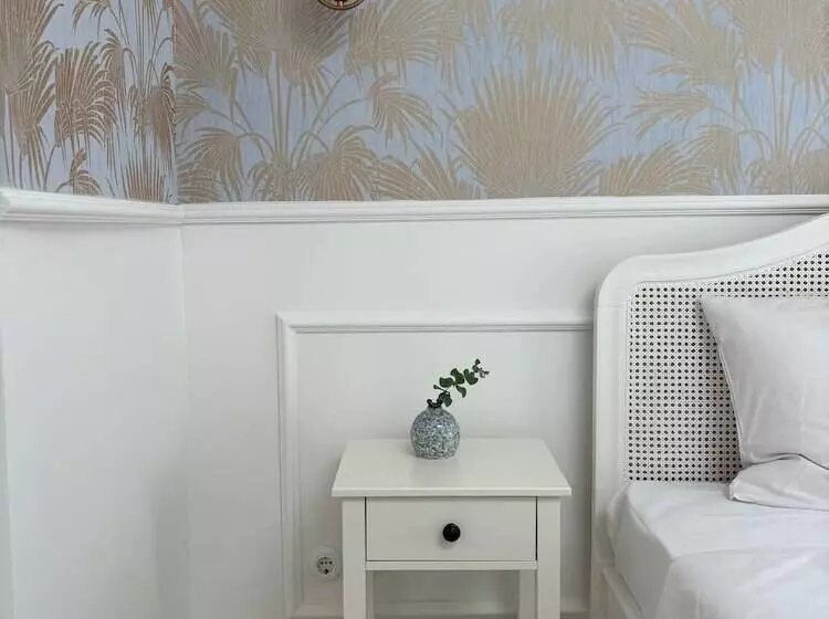 Aamiaismajoitus (B&B) Via Polonia   Boutique Studios Corfu