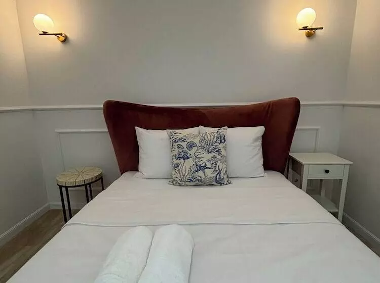 Aamiaismajoitus (B&B) Via Polonia   Boutique Studios Corfu