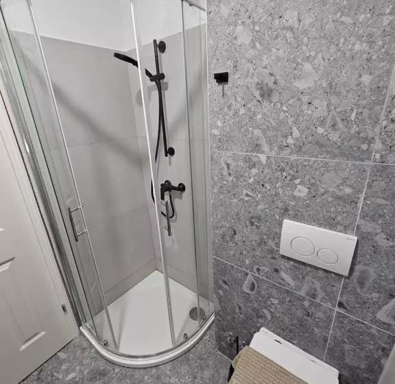 Aamiaismajoitus (B&B) Villa Gaj