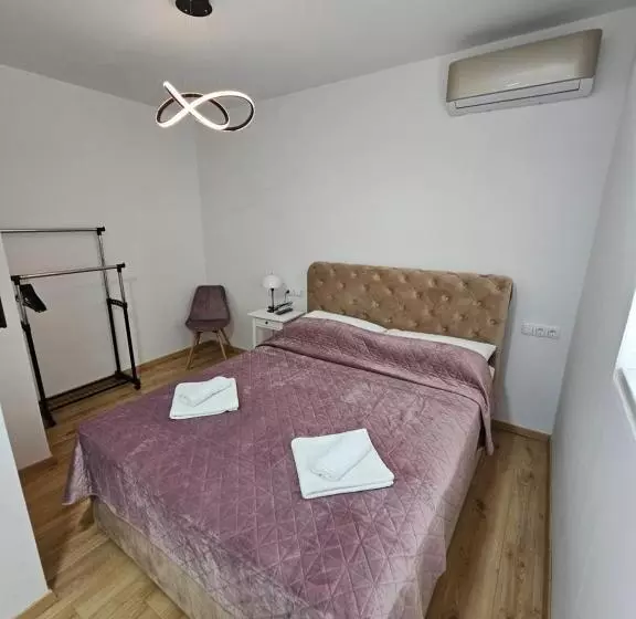 Aamiaismajoitus (B&B) Villa Gaj