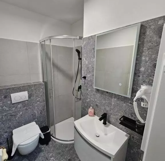 Aamiaismajoitus (B&B) Villa Gaj