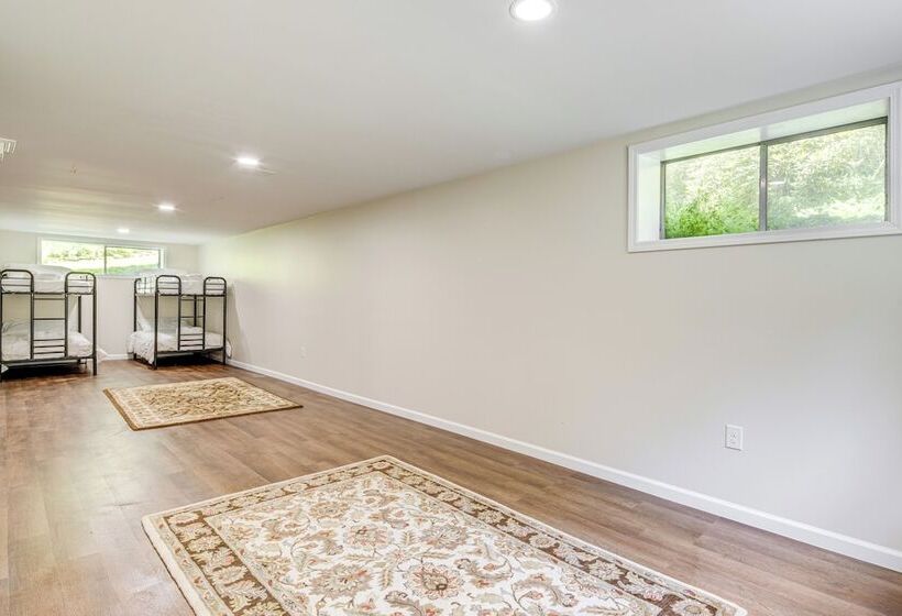 Cedar Mountain Cabin, 2 Mi To Dupont State Forest!