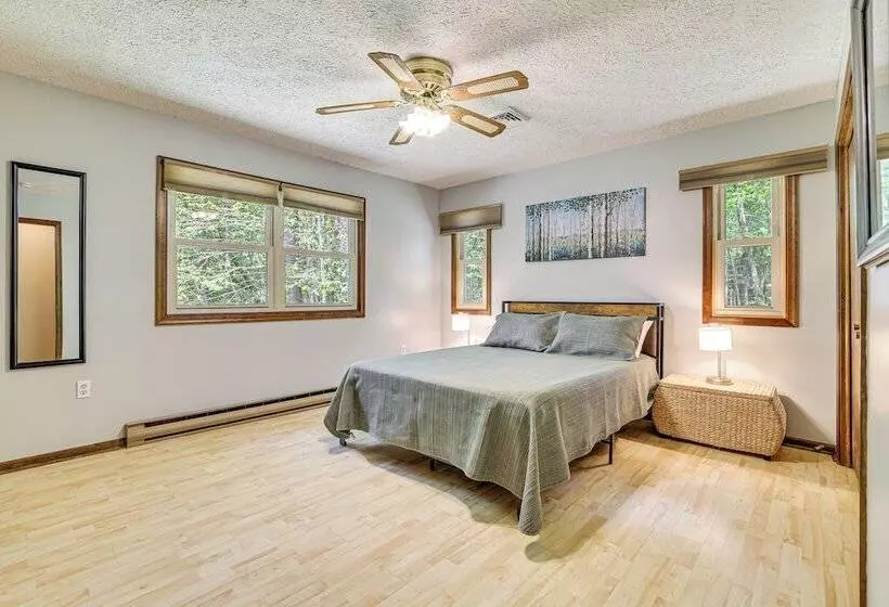 Clifton Township Home W/ Deck & Heated Sunroom!