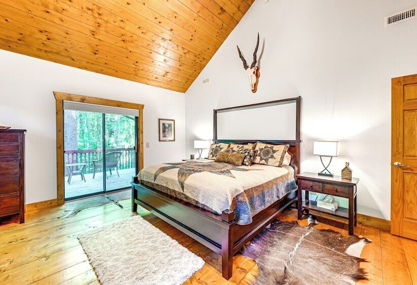 Creekside Lodge ~ 4 Mi To Sapphire Valley Resort!