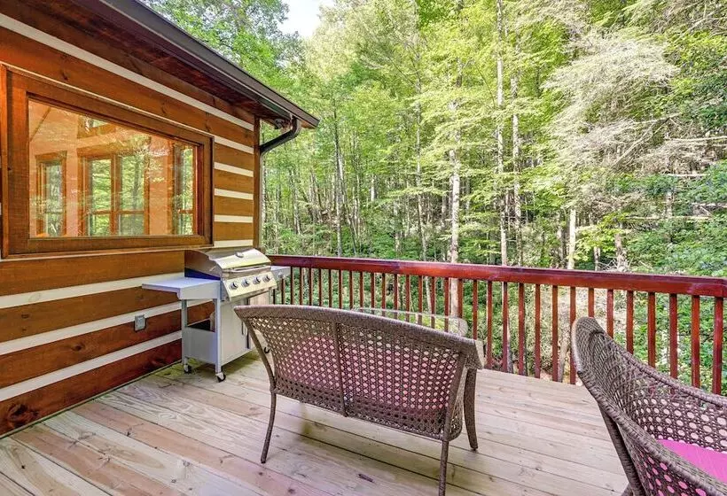 Creekside Lodge ~ 4 Mi To Sapphire Valley Resort!