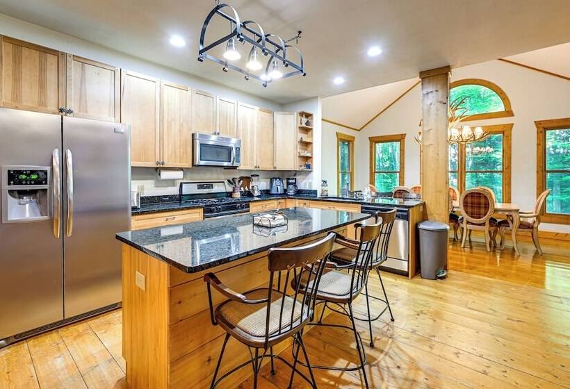 Creekside Lodge ~ 4 Mi To Sapphire Valley Resort!